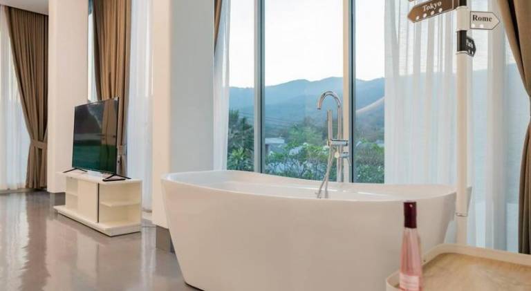 Villa with pool | Pets are welcome — photo 3