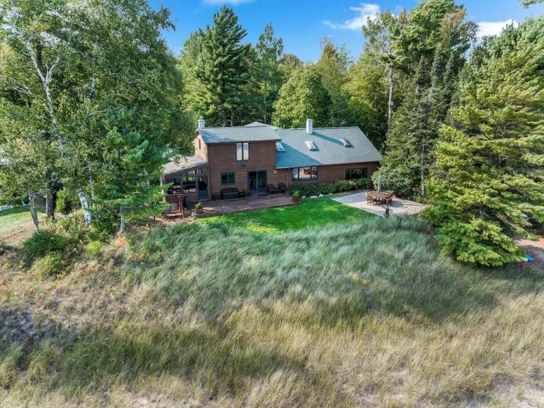 House Sturgeon Bay