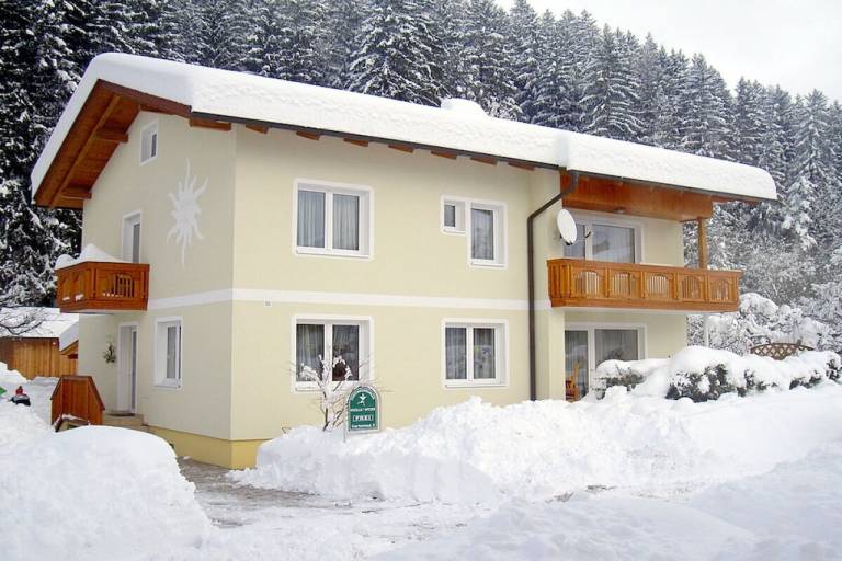 Ferienhaus mit Hund in Gemeinde Finkenstein am Faaker See, für max. 6 Personen Ferienhaus mit Hund in Gemeinde Finkenstein am Faaker See, für max. 6 Personen