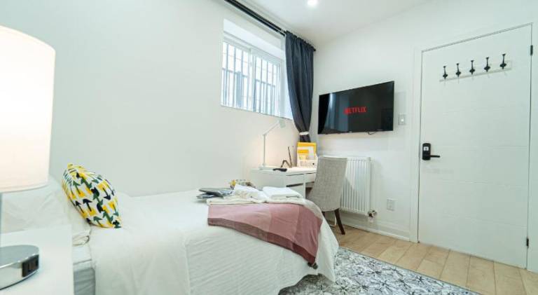 Cozy Single Private Room Work&Stay Free Parking