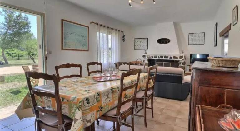 Fully equipped beautiful house with BBQ, garden & heated pool | Pet-friendly — photo 4