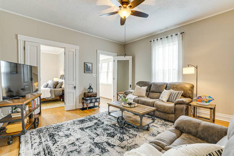 Dog-Friendly Home w/ Yard, 6 Mi to Louisville! — photo 5