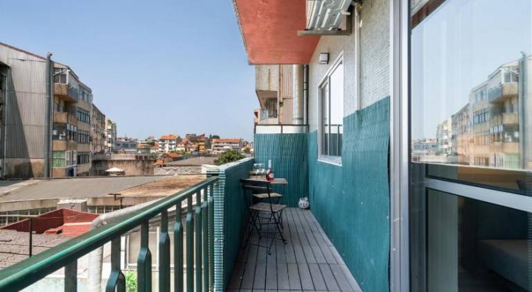 Host Wise - Modern Flats with Stunning Terrace or Balcony - Central Location — photo 4