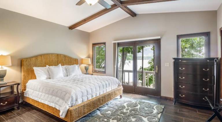 Beautiful vacation home | Pet-friendly — photo 2