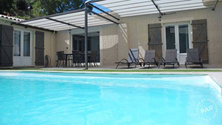 Charming villa with patio, yard & private pool | Pets are welcome — photo 4