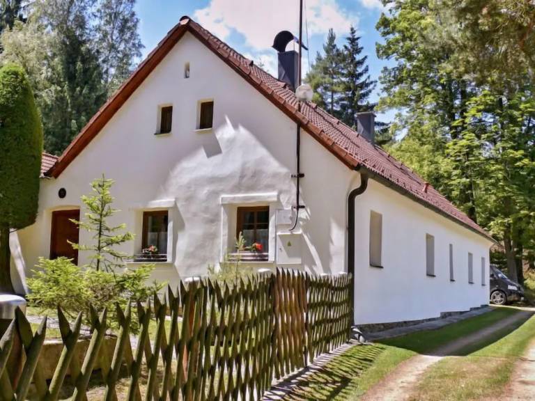 Dům  Benešov nad Černou