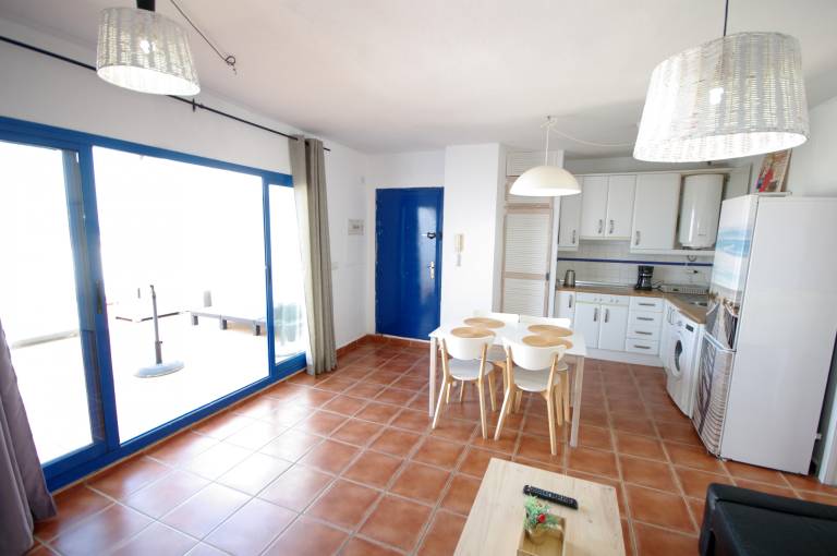 Wonderful holiday apartment with terrace | Beach nearby | Pets are welcome — photo 3