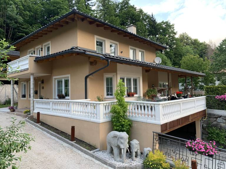 Fully equipped pleasant holiday apartment | Pet-friendly in Lienz
