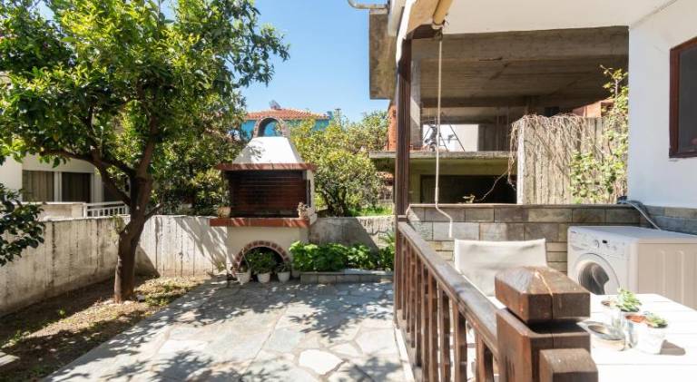 Apartment with yard & BBQ — photo 5