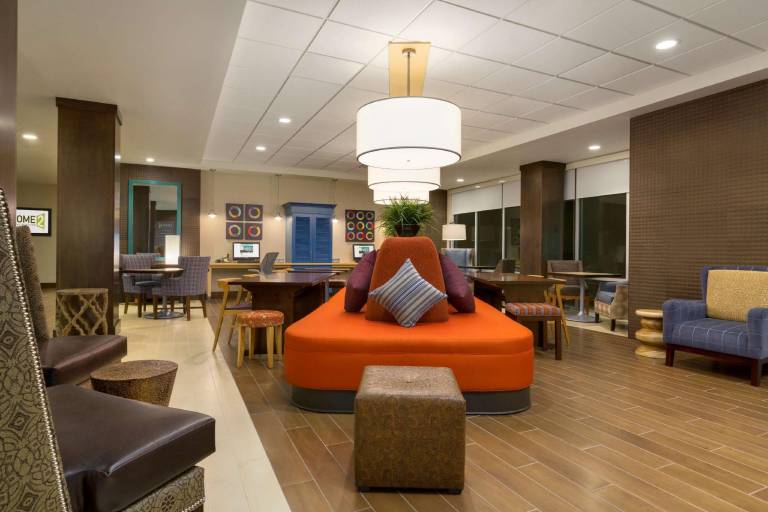 Home 2 Suites by Hilton Phoenix Chandler — photo 4
