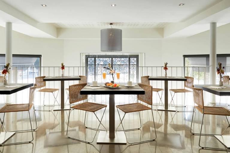 Sercotel Amister Art — photo 2