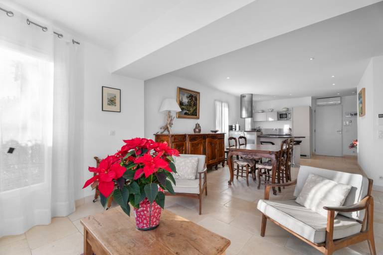Rental apartment with garden | Garden view in Bandol