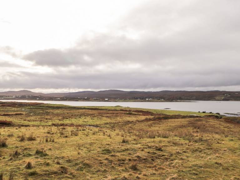 Cottage  Skeabost Bridge
