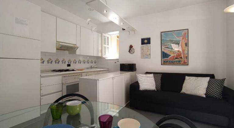 Holiday apartment with 2 rooms for 4 persons — photo 2