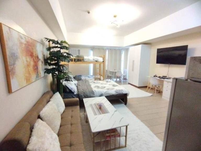 Rental apartment with pool | Suitable for remote work in Taguig