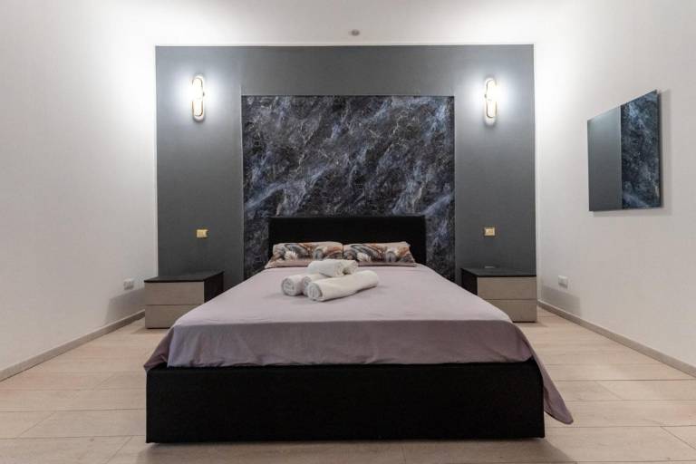 Charming rental apartment with fast internet | Next to Catania Cathedral | Pets are welcome in Catania
