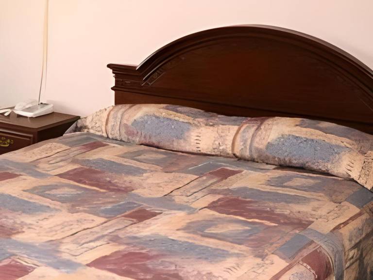 Saxony Motel