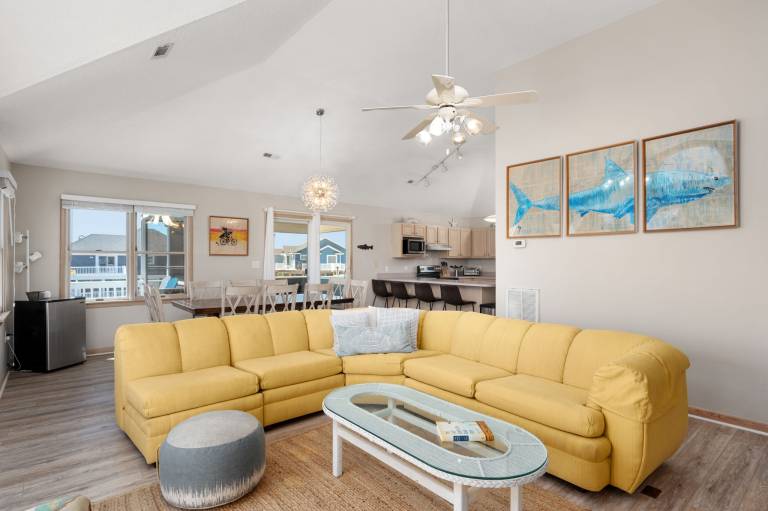 Family-friendly nice house with grill, private pool & jacuzzi | Water view | Next to the beach | Pets allowed — photo 3