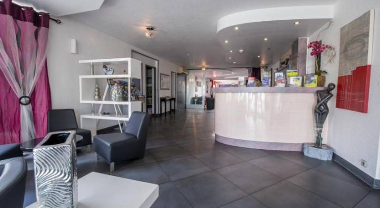 Logis Hotel Le Capricorne — photo 4