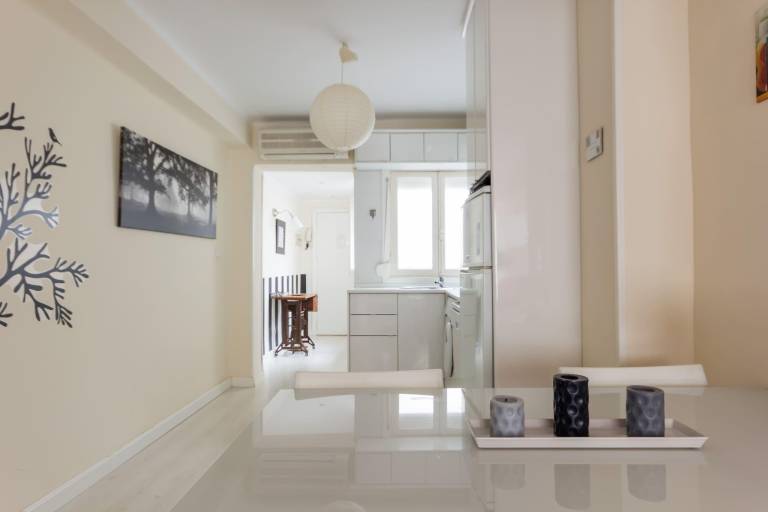 Nice Flat -200m Center-2 Baths- 3 Bedrooms 5pers — photo 4