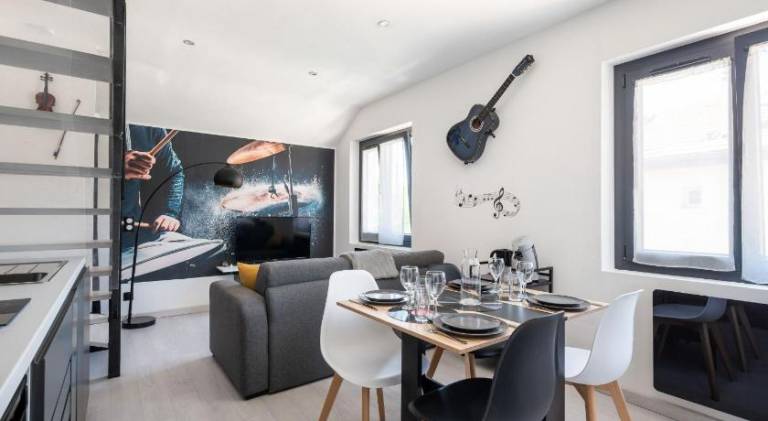 Beautiful apartment | Pets allowed in Annemasse
