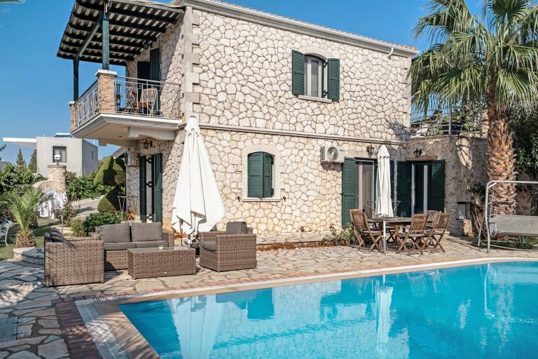 "Villa Aliki" with Sea View, Private Pool & Wi-Fi in Lefkada