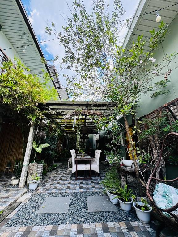 House with grill in Angeles City