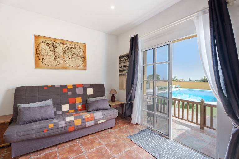 Vacation Home 'P Armonia Rural' with Sea View, Terrace, Shared Pool & Wi-Fi — photo 5