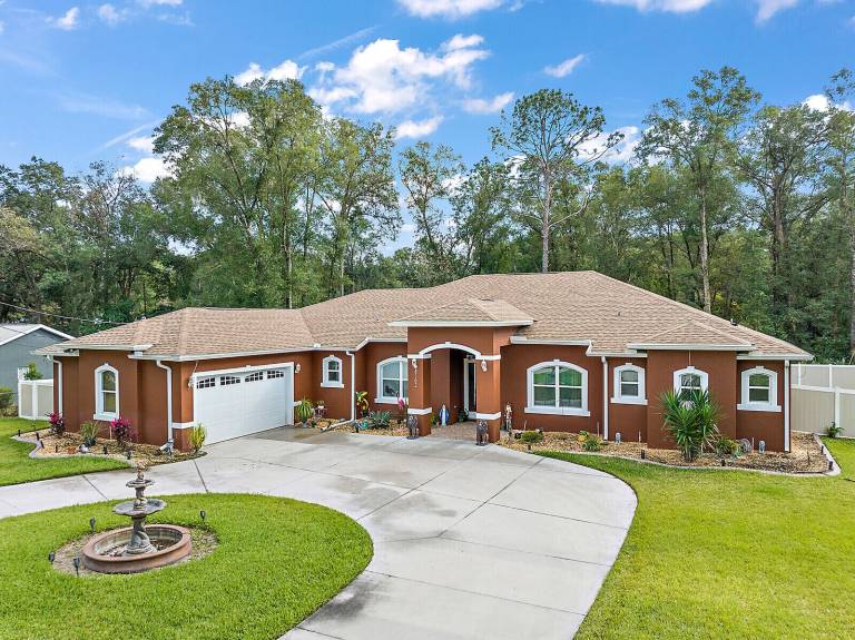 House  Belleview