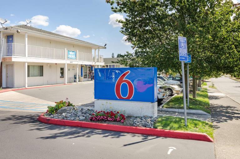 Motel 6 Tacoma, WA - South in Tacoma, WA