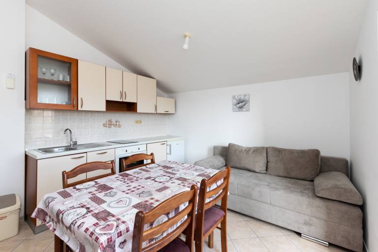 Holiday apartment with terrace & barbecue | Garden view | Beach nearby | Dogs allowed — photo 5