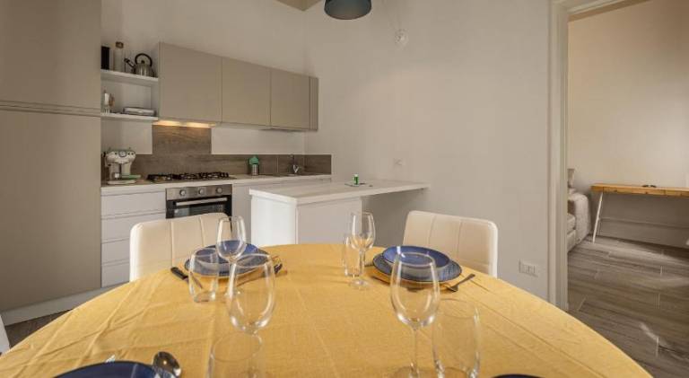 Rental apartment with 2 rooms for 6 persons — photo 3