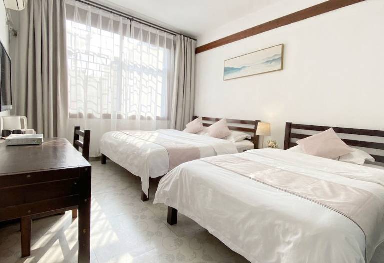 Accommodation Fenghuang