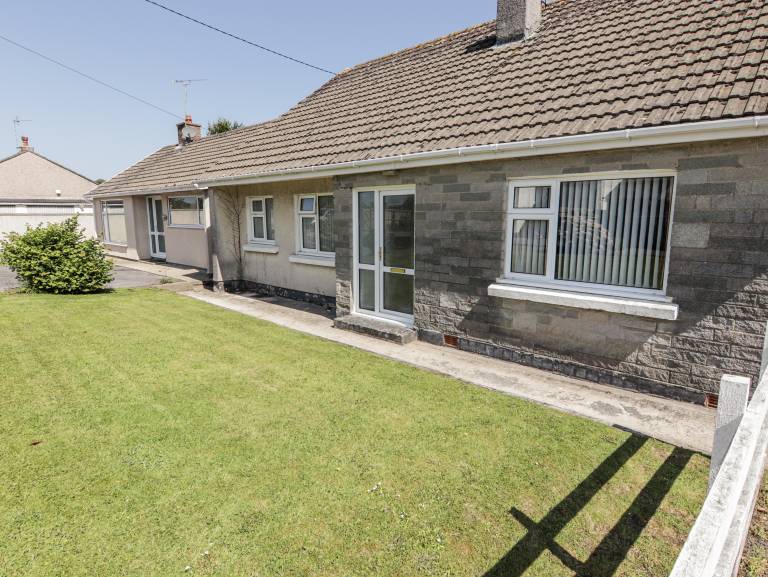 Cabin  Amroth