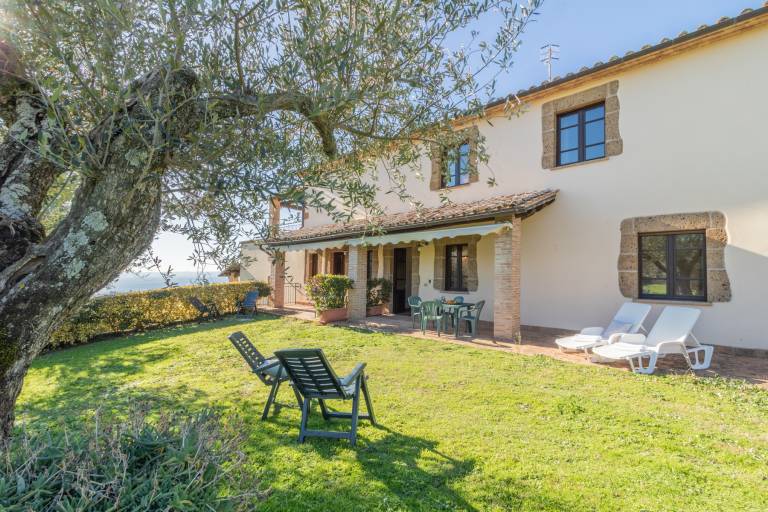 Il Poderaccio Agri-relais: Pozzo: Appartamento con Piscina Condivisa — photo 4