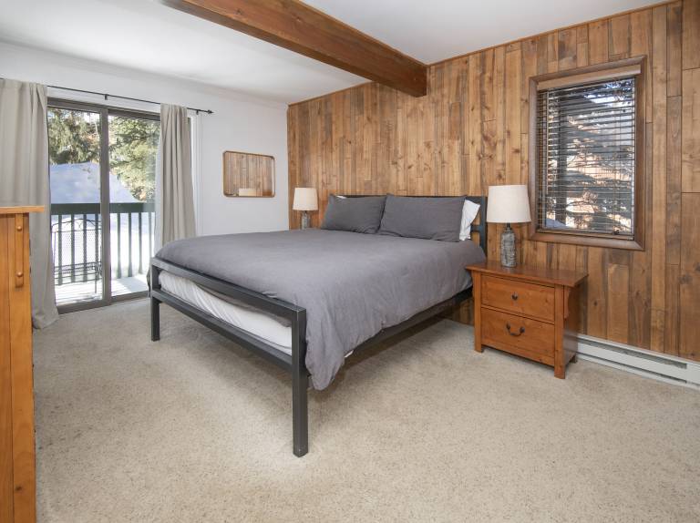 New Listing! Ground Floor Unit 10 mins to Vail Tennis Courts — photo 4