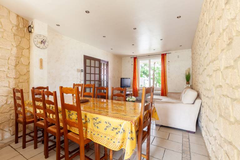 Villa 'Sam Suffy' with Private Terrace, Garden and Wi-Fi — photo 5