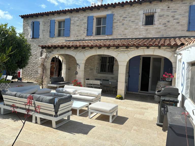 Casale Arles