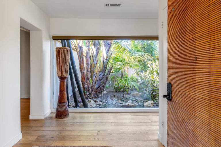 Vacation home with garden & grill | Sea view — photo 3