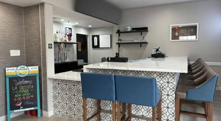 La Quinta Inn & Suites by Wyndham Safford Copper Valley — photo 4