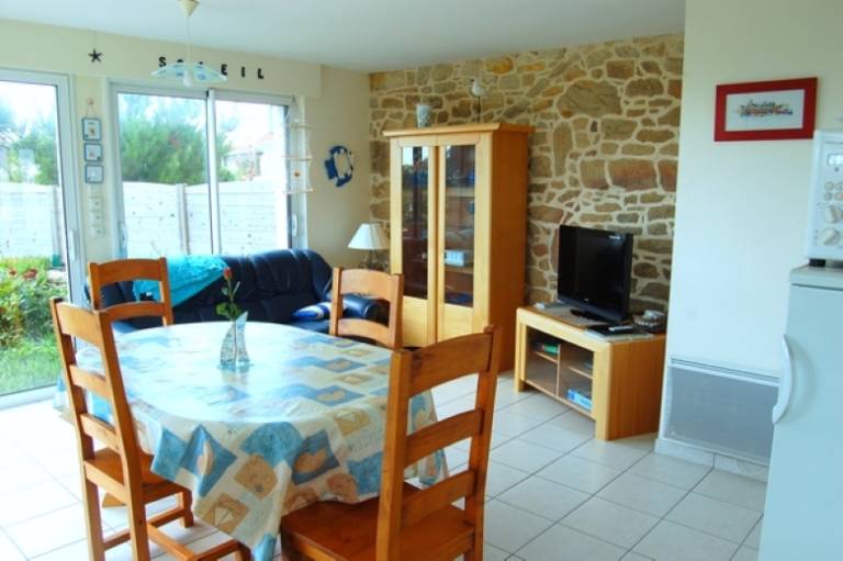 Fully equipped pleasant vacation home with garden, patio & barbecue | Pet-friendly — photo 2