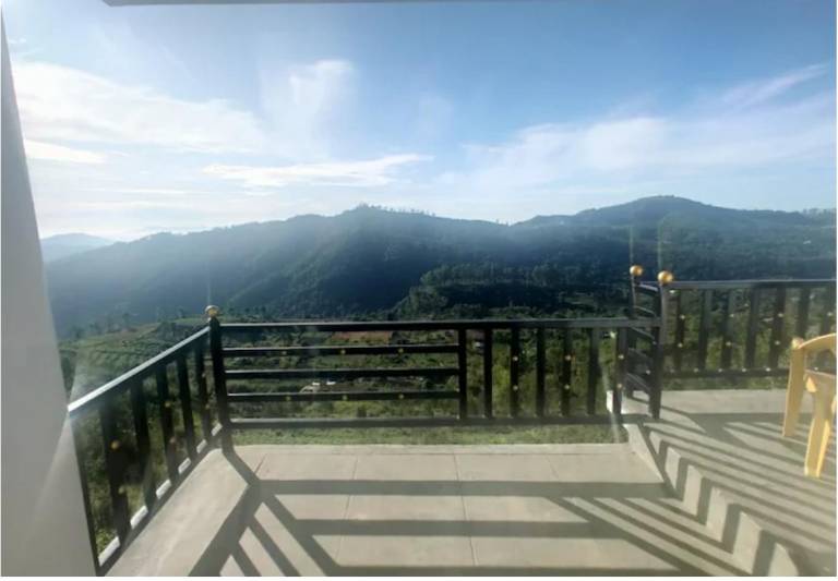 The view kodai — photo 3
