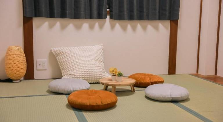 Apartment with 2 rooms for 6 persons in Osaka