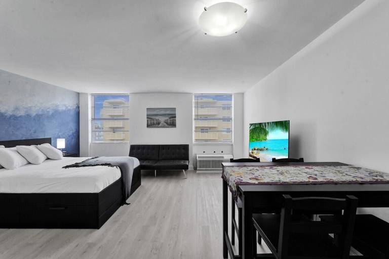Condo South Pointe