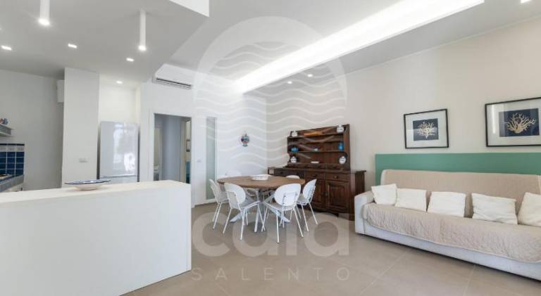 House with 3 rooms for 8 persons in Porto Cesareo
