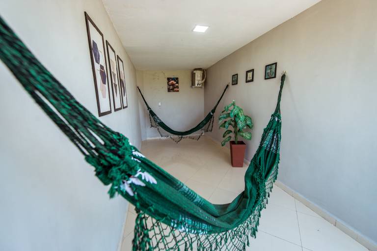 House with private pool, patio & barbeque — photo 2