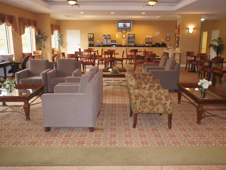 La Quinta Inn & Suites by Wyndham Atlanta Douglasville — photo 5