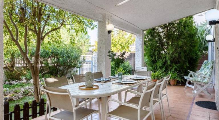 Villa 30 m from the beach Cambrils in Cambrils