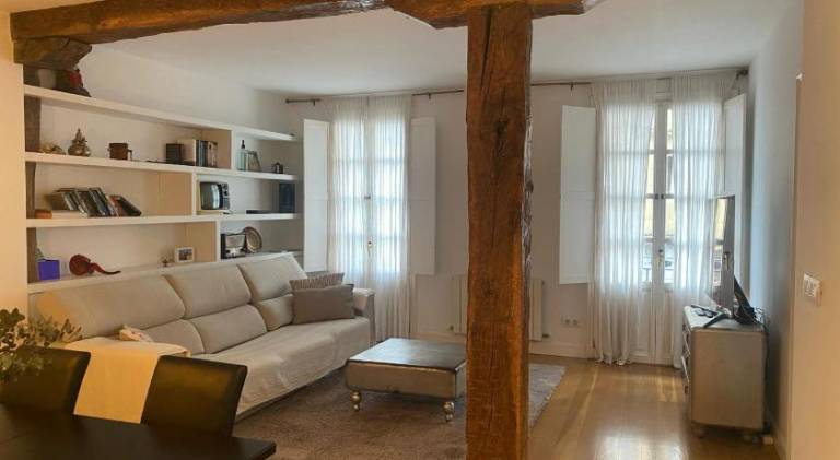 Fully equipped wonderful apartment | Near Mercado de la Ribera | Pet-friendly in Bilbao