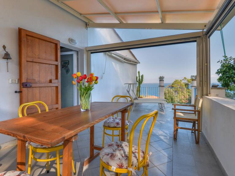 House with yard, BBQ & patio | Sea view — photo 2
